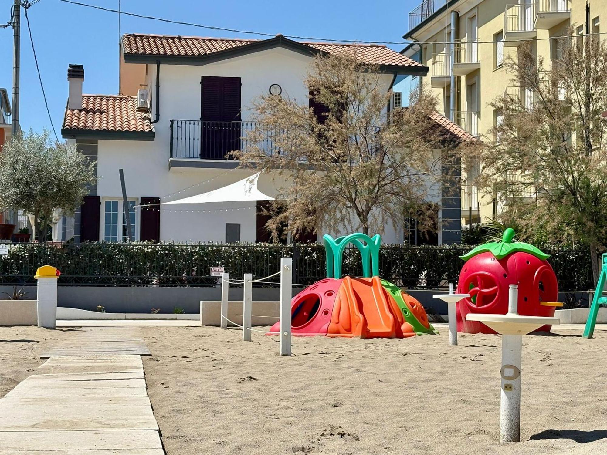 Villa Dolcevita Bellaria-Igea Marina Esterno foto