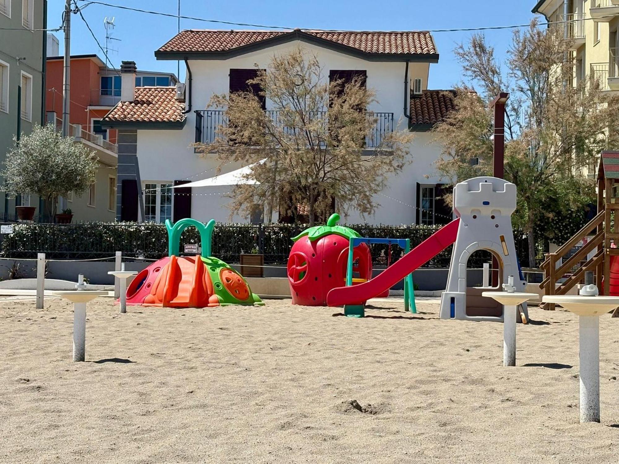 Villa Dolcevita Bellaria-Igea Marina Esterno foto